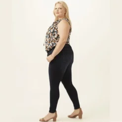 Molly & Isadora Women's High Rise Slim Fit Dark Wash Skinny Jeans